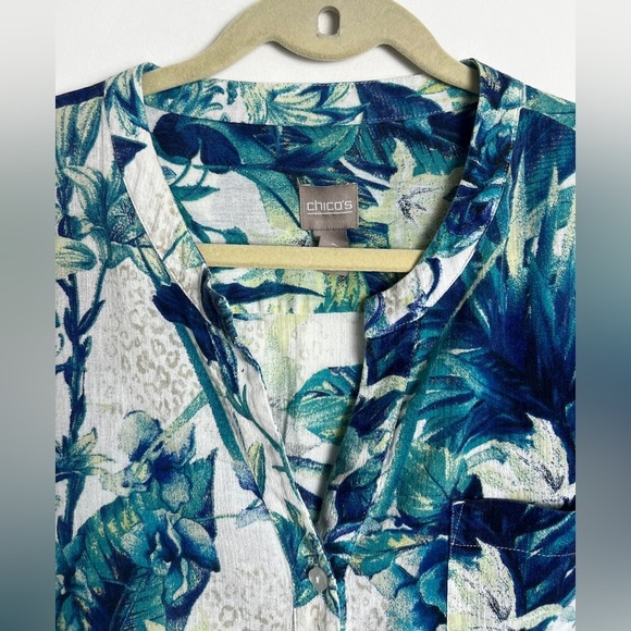 Chico's Mixed Animal Floral Print 100% Cotton Roll Tab Sleeve Blouse Top Sz 2/L - Picture 4 of 11